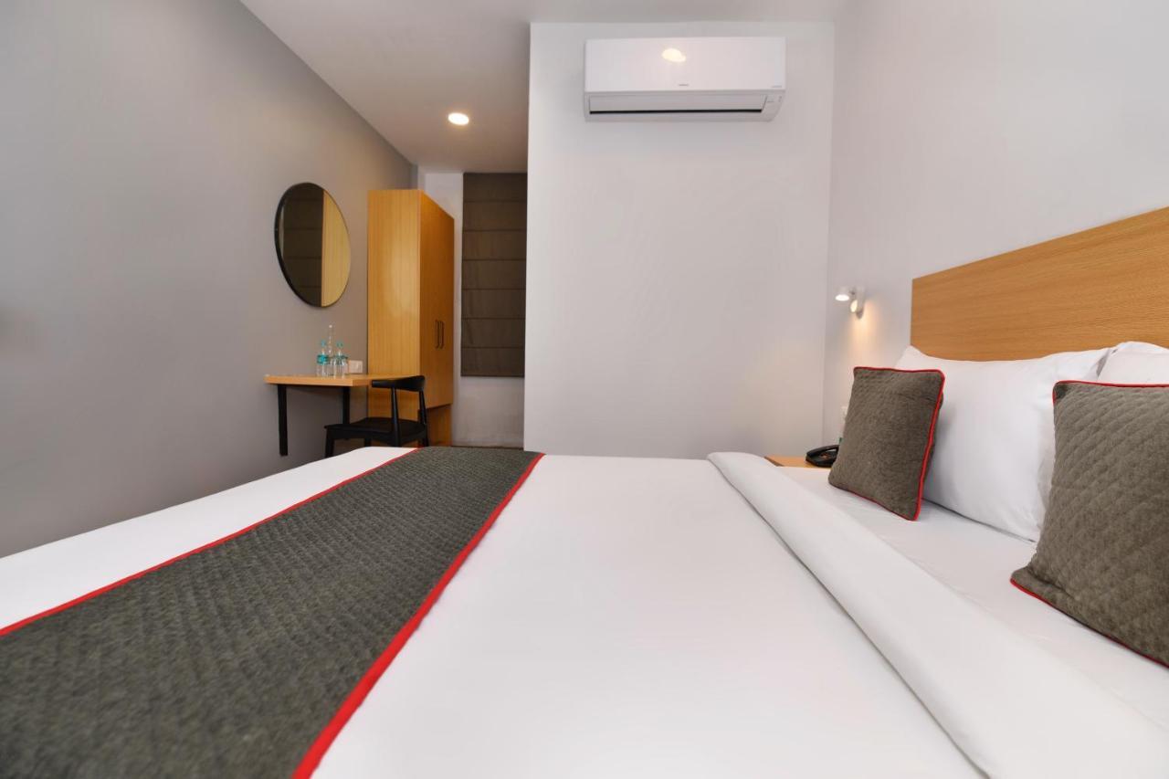 Townhouse Function Inn Near Chaudhary Charan Singh International Airport Lakhnaú Exteriér fotografie