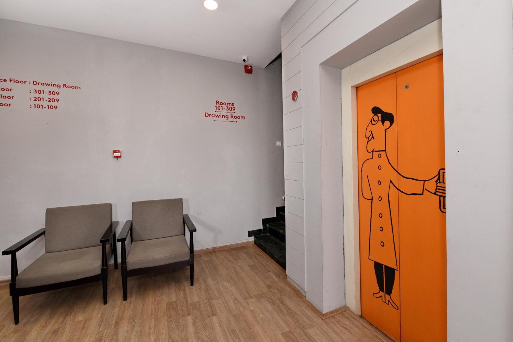 Townhouse Function Inn Near Chaudhary Charan Singh International Airport Lakhnaú Exteriér fotografie