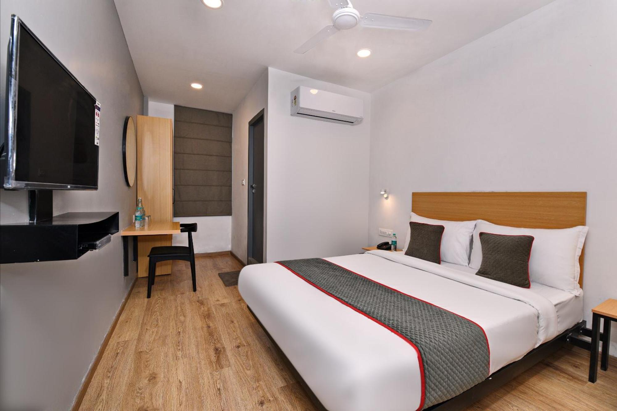 Townhouse Function Inn Near Chaudhary Charan Singh International Airport Lakhnaú Exteriér fotografie